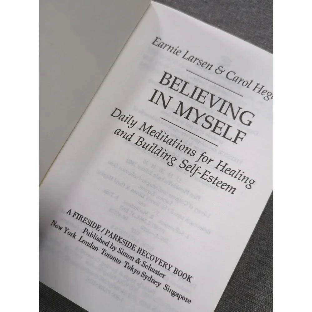 1992 Believing In Myself, A Fireside/Parkside Meditation Book Larsen‎ & Hegarty
